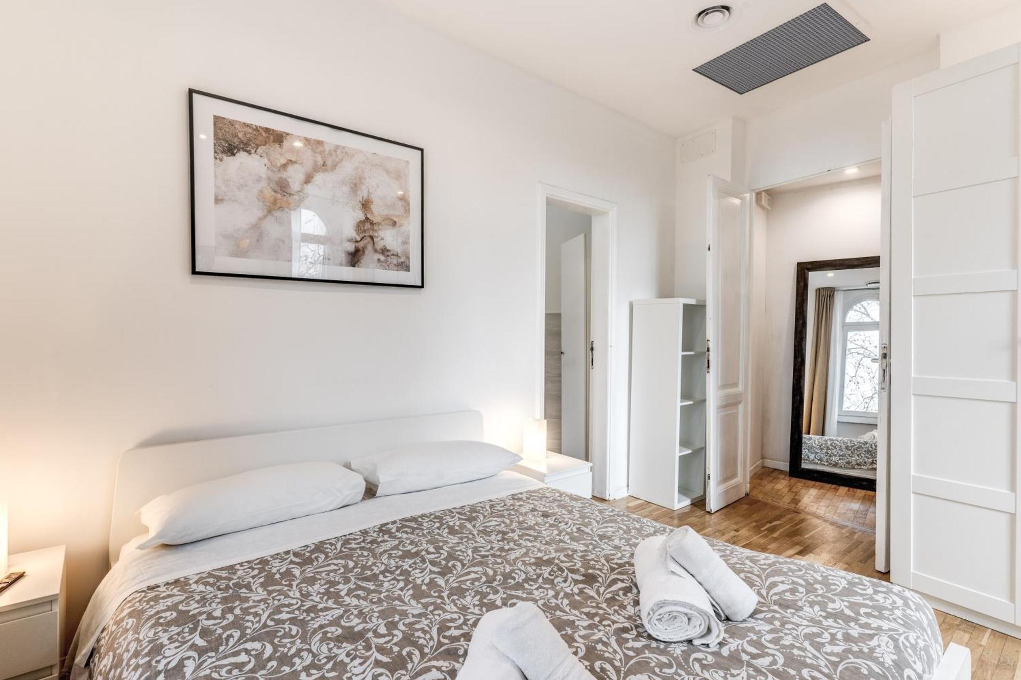 V E N E R E Apartments روما المظهر الخارجي الصورة