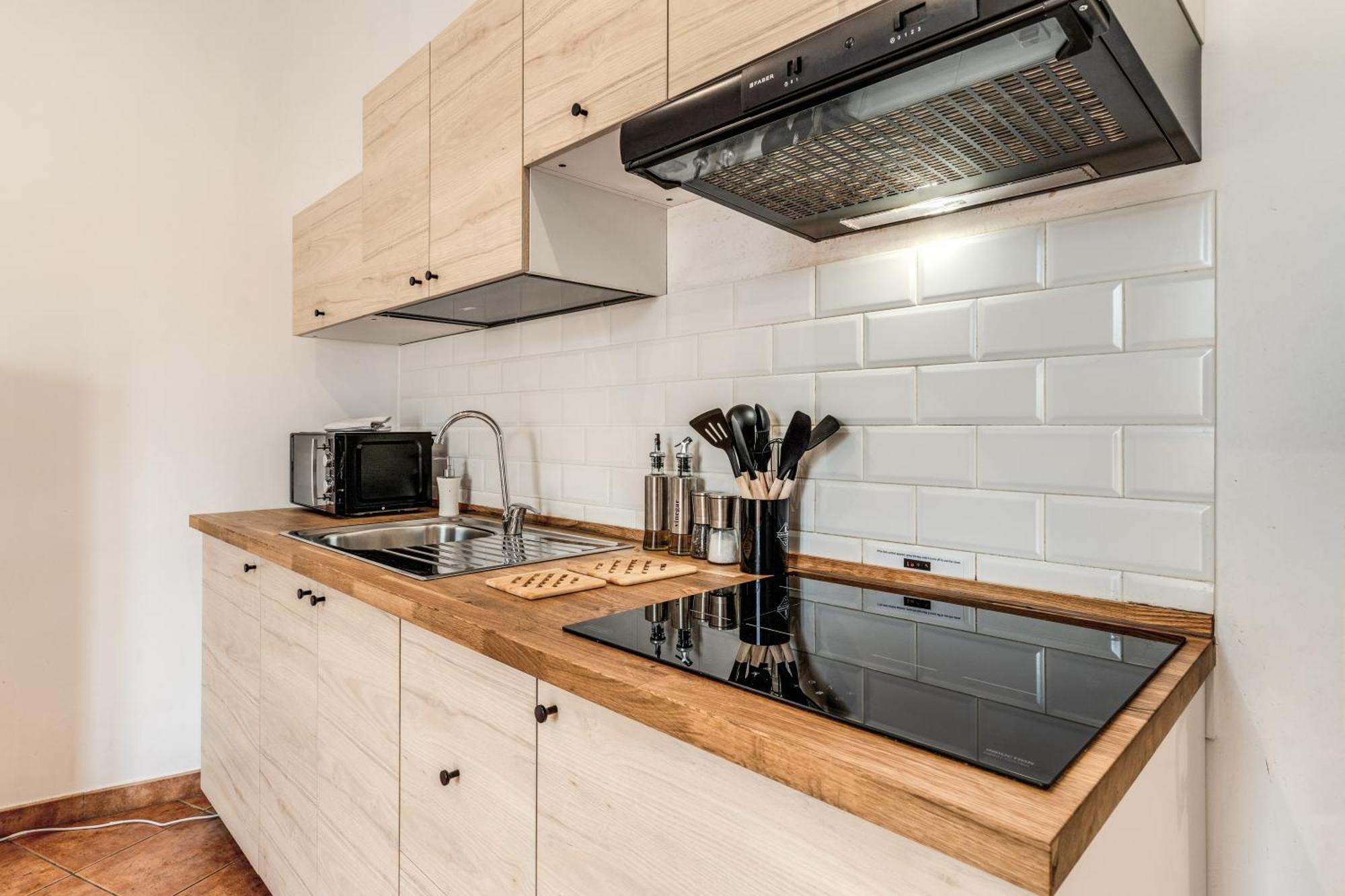 V E N E R E Apartments روما المظهر الخارجي الصورة